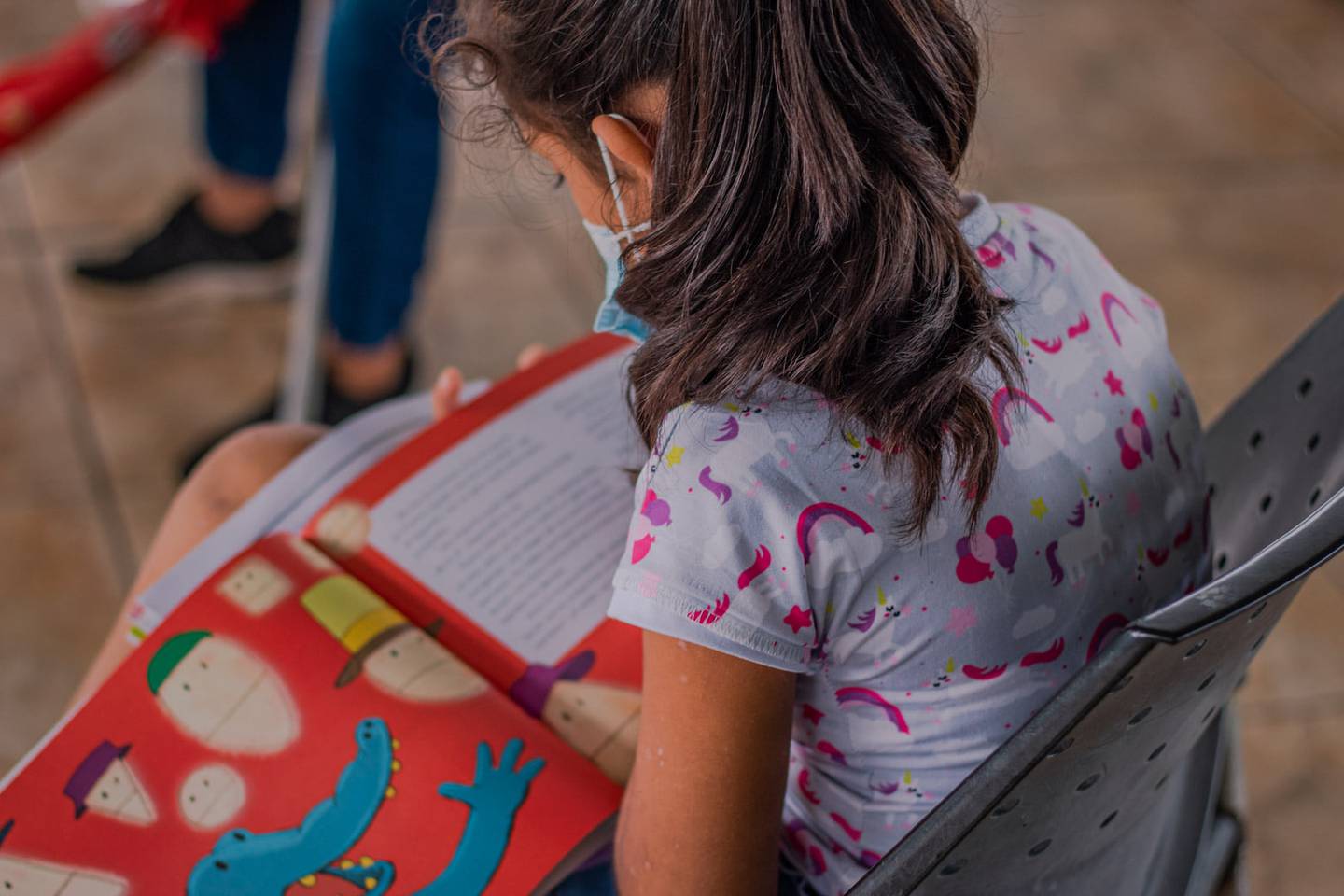 El horror cognitivo de abandonar la alfabetización visual de los niños