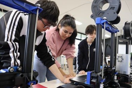 Culmina exitosa «Semana de Arte y Tecnología» de OEI en Tierra del Fuego