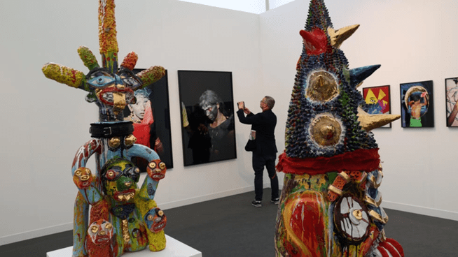 Mercado mundial del arte llega a US$ 16.560 millones: ventas caen en China y suben en EE.UU.