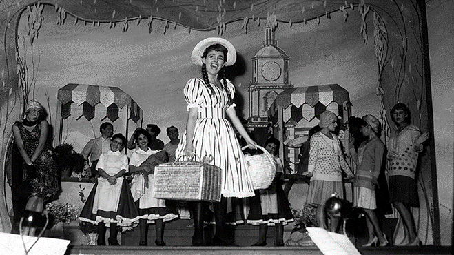 A los 98 años fallece actriz Carmen Barros, la primera Carmela del teatro chileno