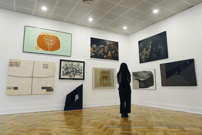 Obras hispanas donadas a Chile en los ’80 serán exhibidas en el Museo Salvador Allende