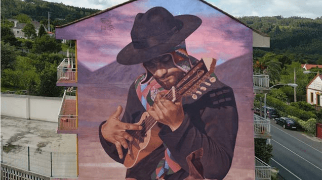 «Charanguista andino» de chileno Cristóbal Persona a la cima del arte urbano mundial